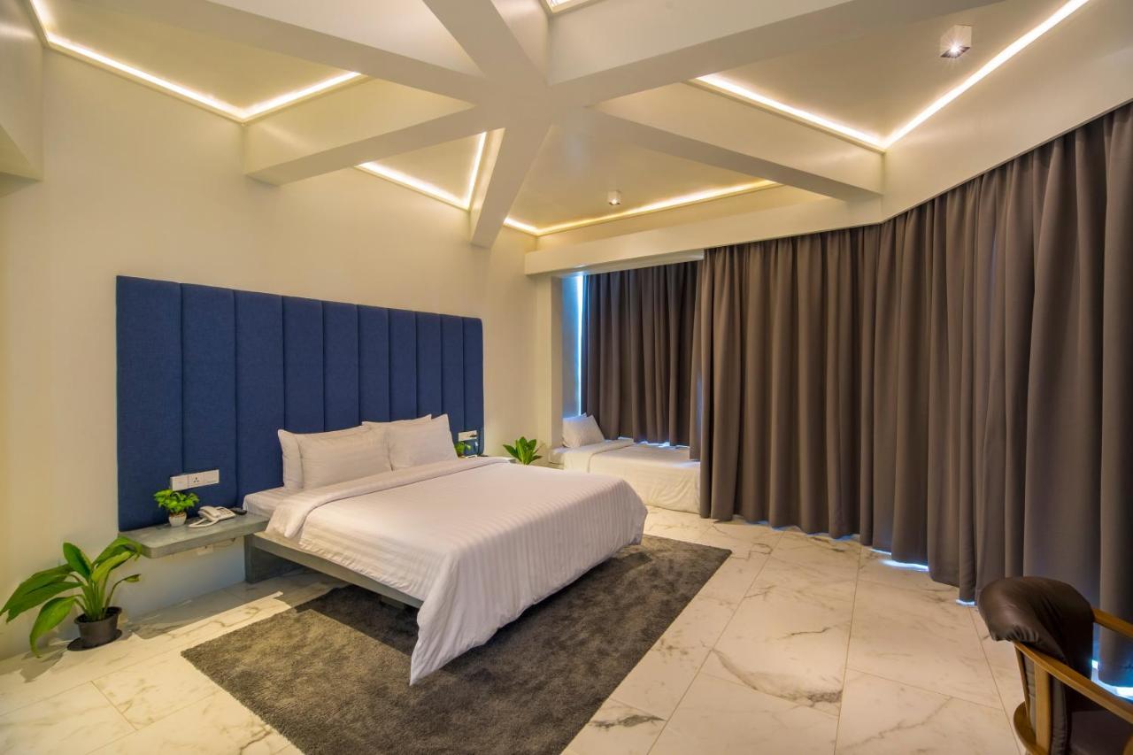 Elia Boutique Hotel シェムリアップ エクステリア 写真